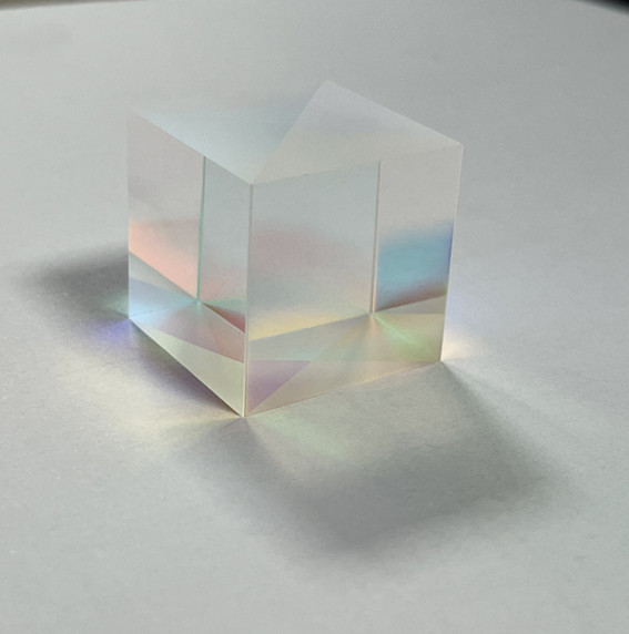 optical prism 2.jpg